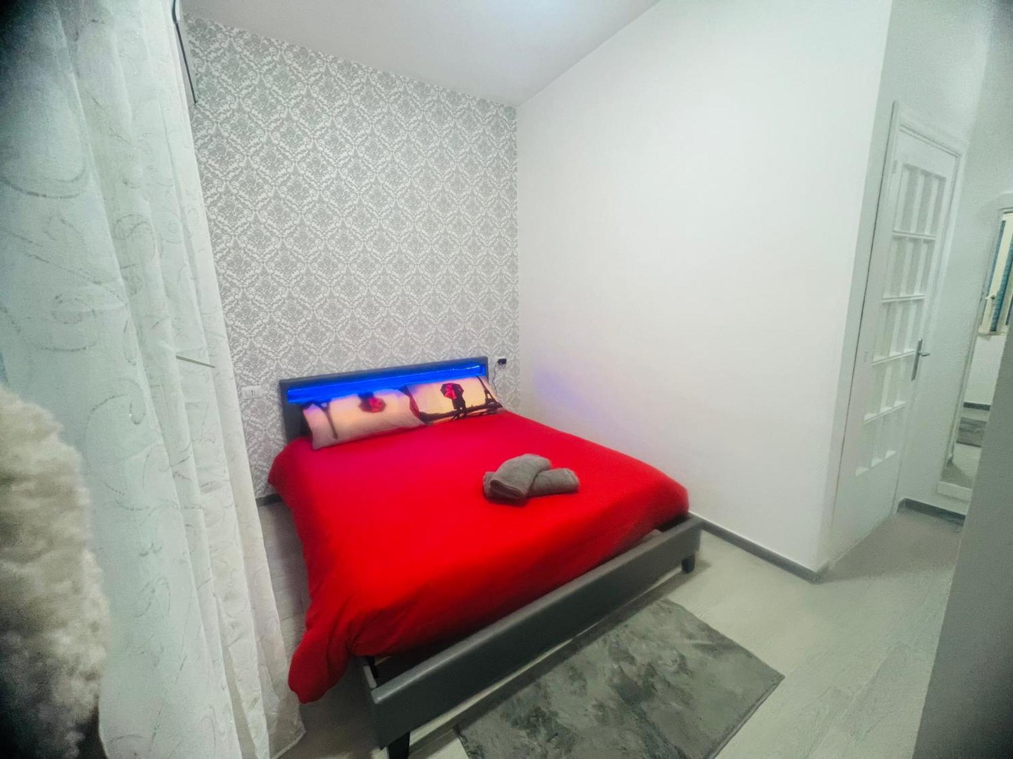Vetranohouse In Spanish Quarter Napoli Dış mekan fotoğraf