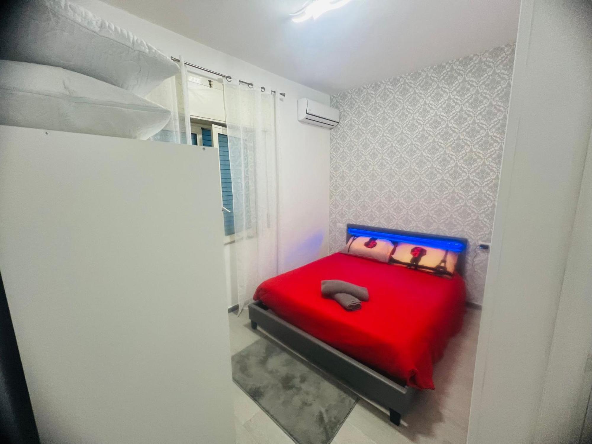 Vetranohouse In Spanish Quarter Napoli Dış mekan fotoğraf